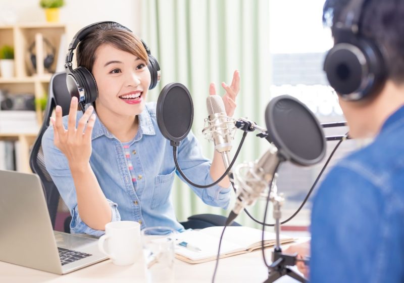 4 Strategi Mudah untuk Menggunakan Kembali Konten Podcast Mu